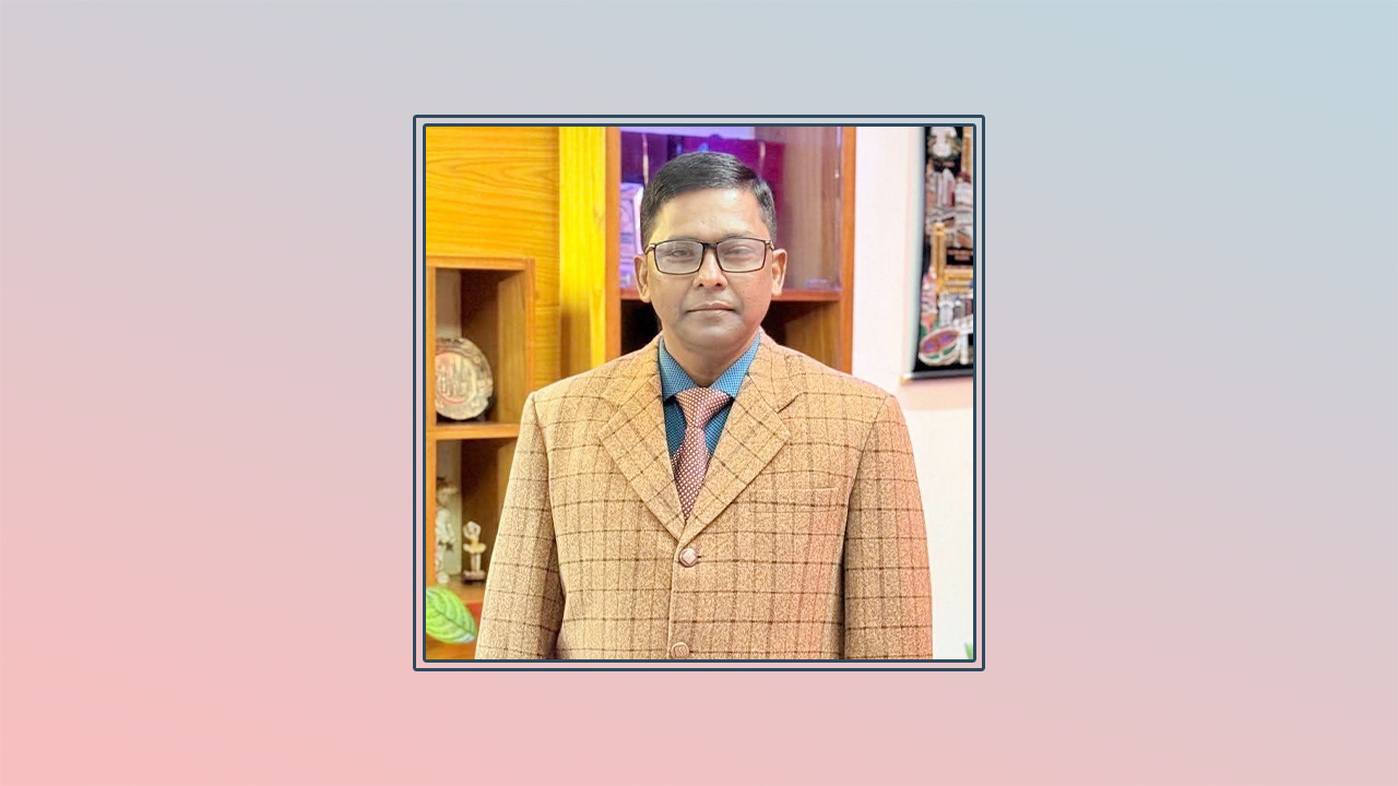 ছাত্রীকে যৌন হয়রানির অভিযোগে শিক্ষককে অব্যাহতি