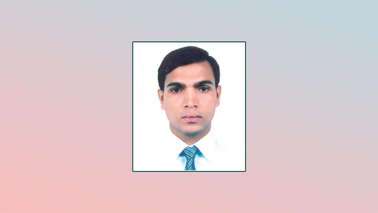 রাবি শিক্ষকের বিরুদ্ধে ধর্ষণচেষ্টার অভিযোগে মামলা