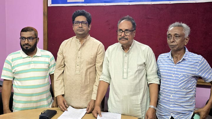 চাঁপাইনবাবগঞ্জে এনসিপির জেলা আহ্বায়কসহ চার নেতার পদত্যাগ