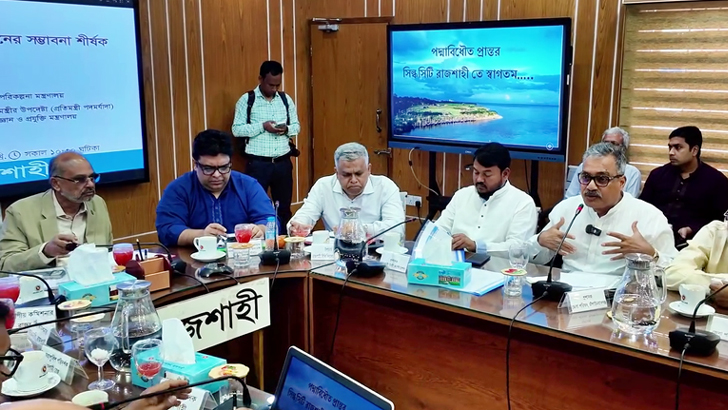 চাঁপাইনবাবগঞ্জ পর্যন্ত গ্যাস লাইন সম্প্রসারণের দাবি প্রধানমন্ত্রীর দুই উপদেষ্টার কাছে