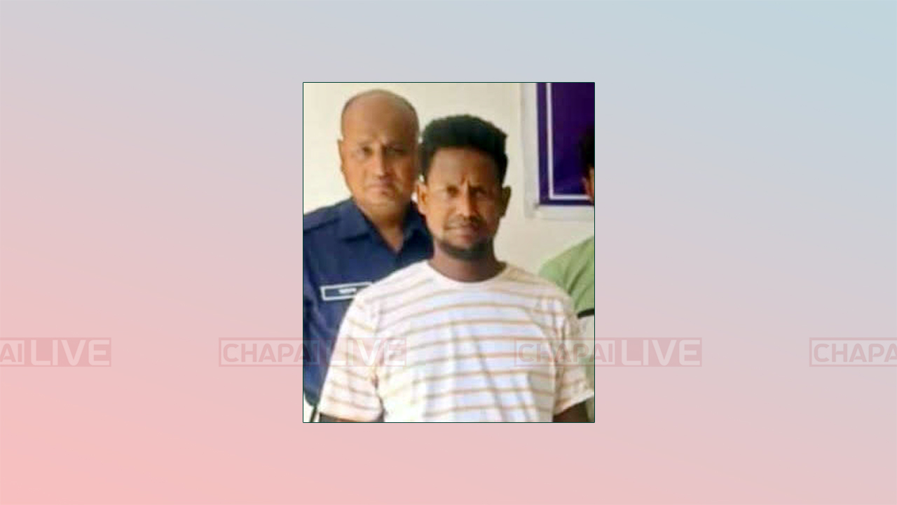গোমস্তাপুরে ‘বিএনপি নেতাকে আওয়ামী লীগের কর্মী' দেখিয়ে কারাগারে পাঠাল পুলিশ?