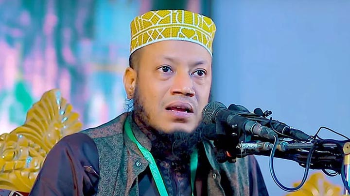 চাঁপাইনবাবগঞ্জে আমির হামজার মাহফিল স্থগিত
