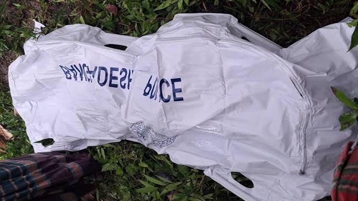 ভোলাহাটে সড়কের ধারে পড়ে ছিল ব্যবসায়ীর রক্তাক্ত মরদেহ