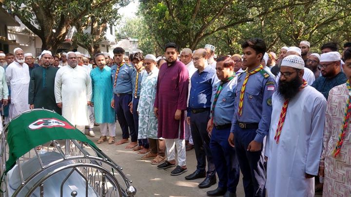চাঁপাইনবাবগঞ্জে স্কাউটার মাহফুজের দাফন সম্পন্ন